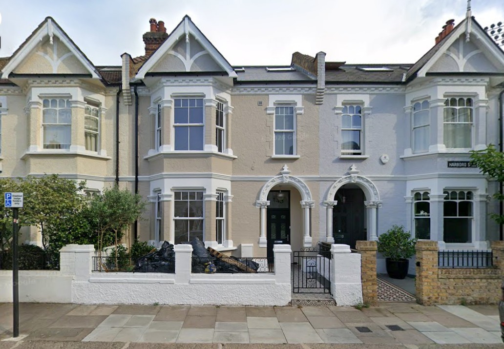 Full house refurbishment in Central London.
Tran…